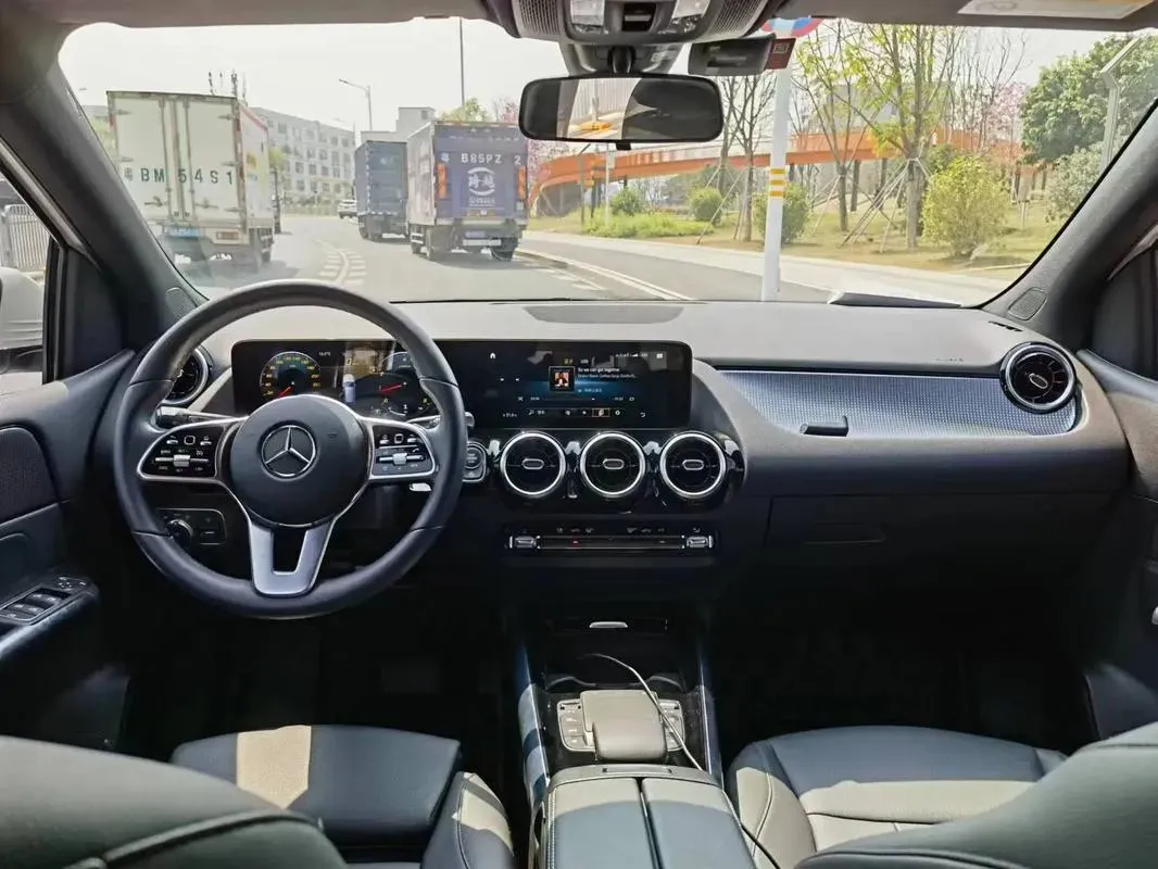 2022 Mercedes-Benz B Class 1.3T 163HP L4 7DCT,autocango,china used car exporter,china ev exporter,chinese used car exporter,chinese used ev exporter