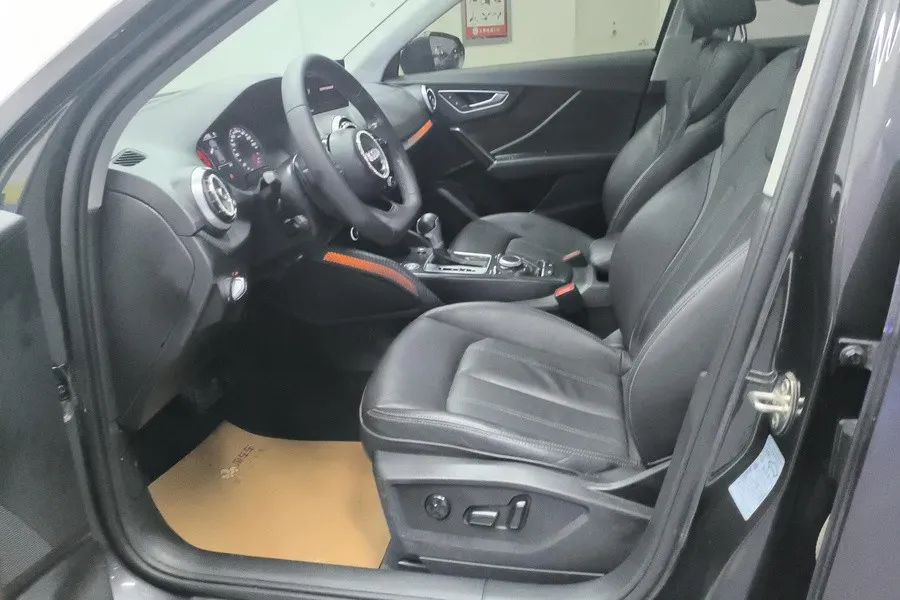 2024 Audi Q2L 1.5T 160HP L4 7DCT,autocango,china used car exporter,china ev exporter,chinese used car exporter,chinese used ev exporter