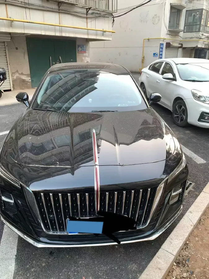 2024 HongQi H5 2.0T 224HP L4 8AT,autocango,china used car exporter,china ev exporter,chinese used car exporter,chinese used ev exporter