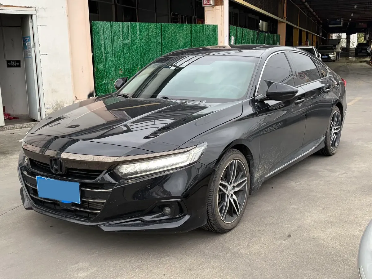 2022 Honda Accord 1.5T 194HP L4 CVT,autocango,china used car exporter,china ev exporter,chinese used car exporter,chinese used ev exporter