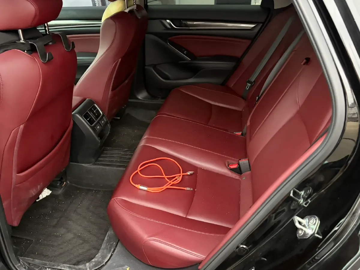 2022 Honda Accord 1.5T 194HP L4 CVT,autocango,china used car exporter,china ev exporter,chinese used car exporter,chinese used ev exporter