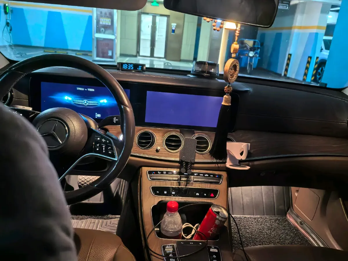 2021 Mercedes-Benz E Class 2.0T 258HP L4 9AT,autocango,china used car exporter,china ev exporter,chinese used car exporter,chinese used ev exporter