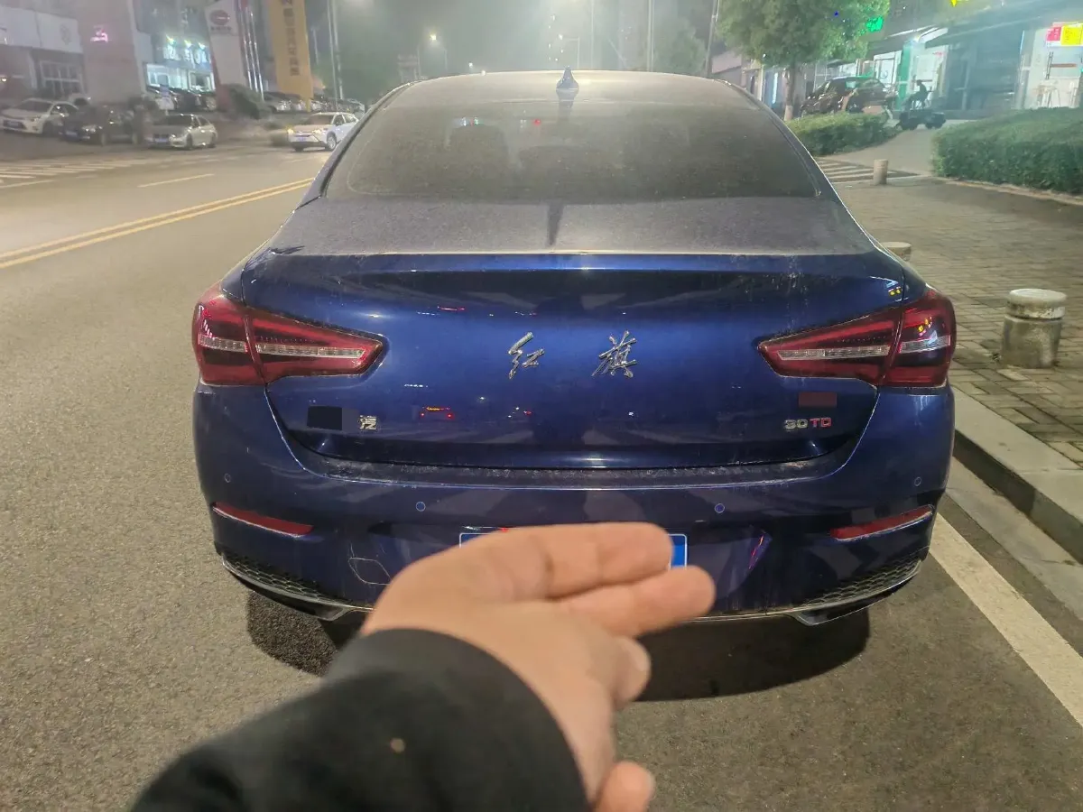 2022 HongQi H5 1.5T 169HP L4 7DCT,autocango,china used car exporter,china ev exporter,chinese used car exporter,chinese used ev exporter