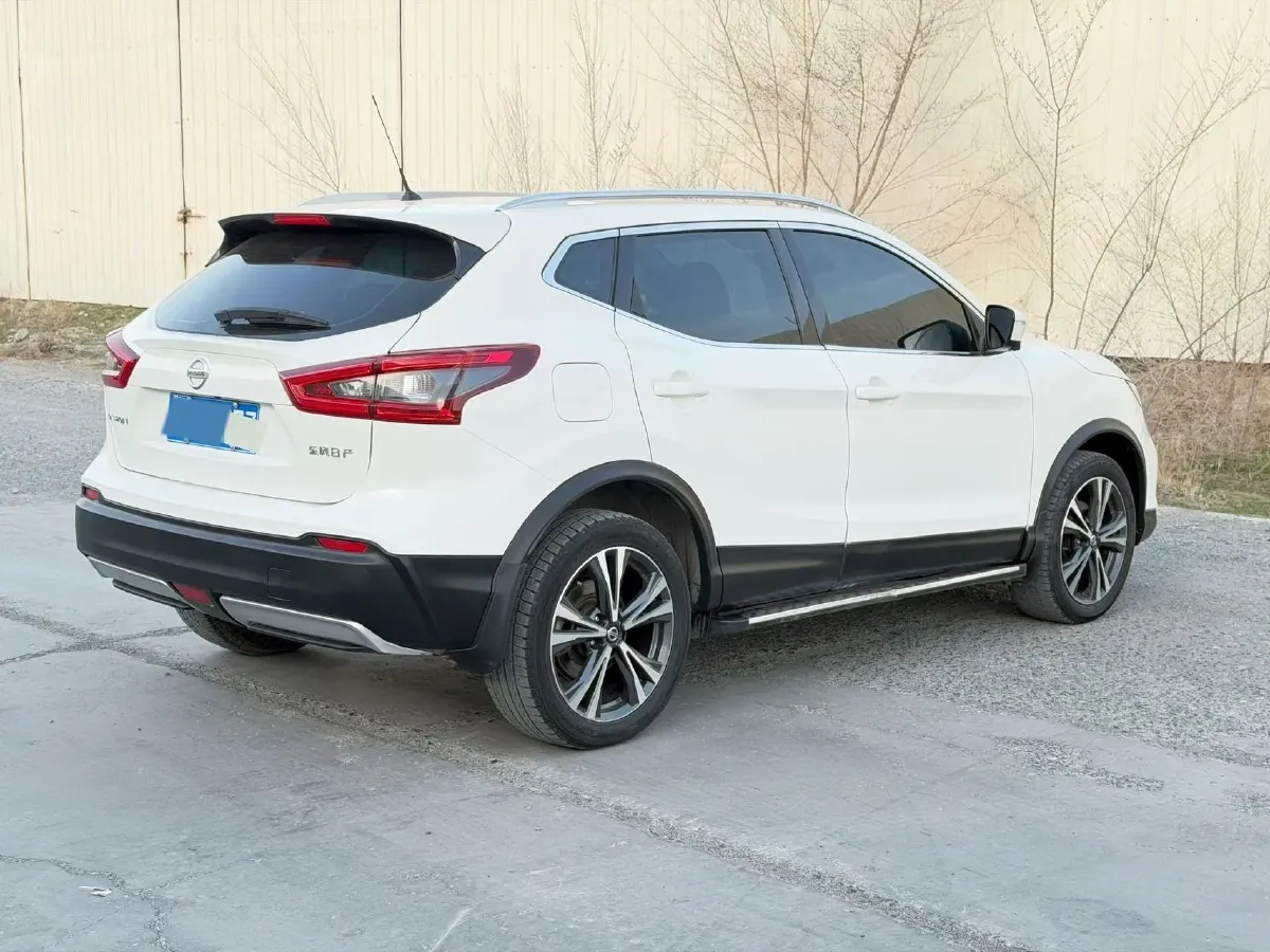2022 Nissan Qashqai 2.0L 151HP L4 CVT,autocango,china used car exporter,china ev exporter,chinese used car exporter,chinese used ev exporter