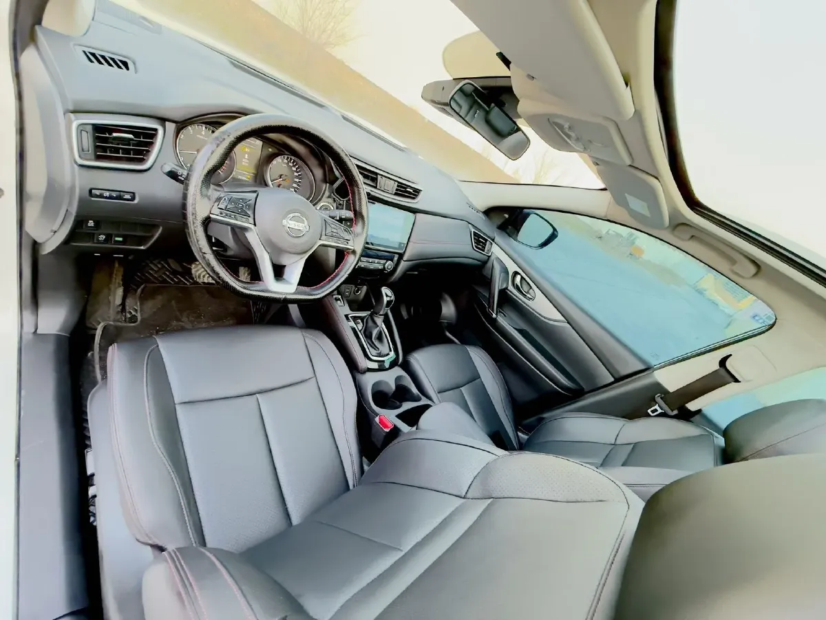 2022 Nissan Qashqai 2.0L 151HP L4 CVT,autocango,china used car exporter,china ev exporter,chinese used car exporter,chinese used ev exporter