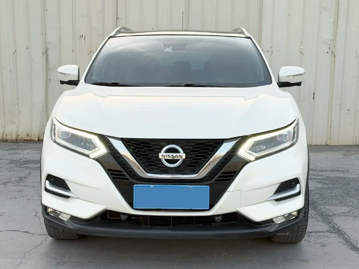 2022 Nissan Qashqai 2.0L 151HP L4 CVT,autocango,china used car exporter,china ev exporter,chinese used car exporter,chinese used ev exporter