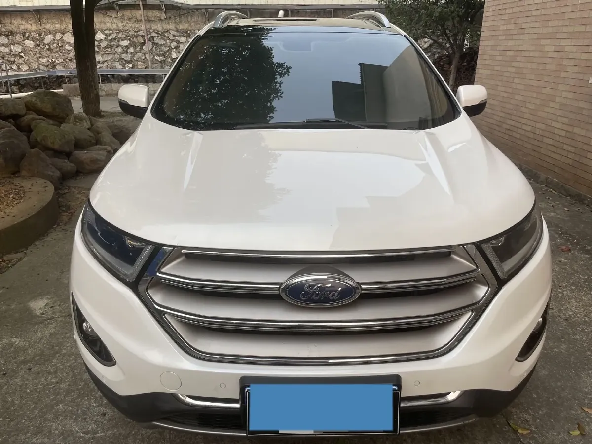 2016 Ford Edge 2.0T 245HP L4 6AT,autocango,china used car exporter,china ev exporter,chinese used car exporter,chinese used ev exporter