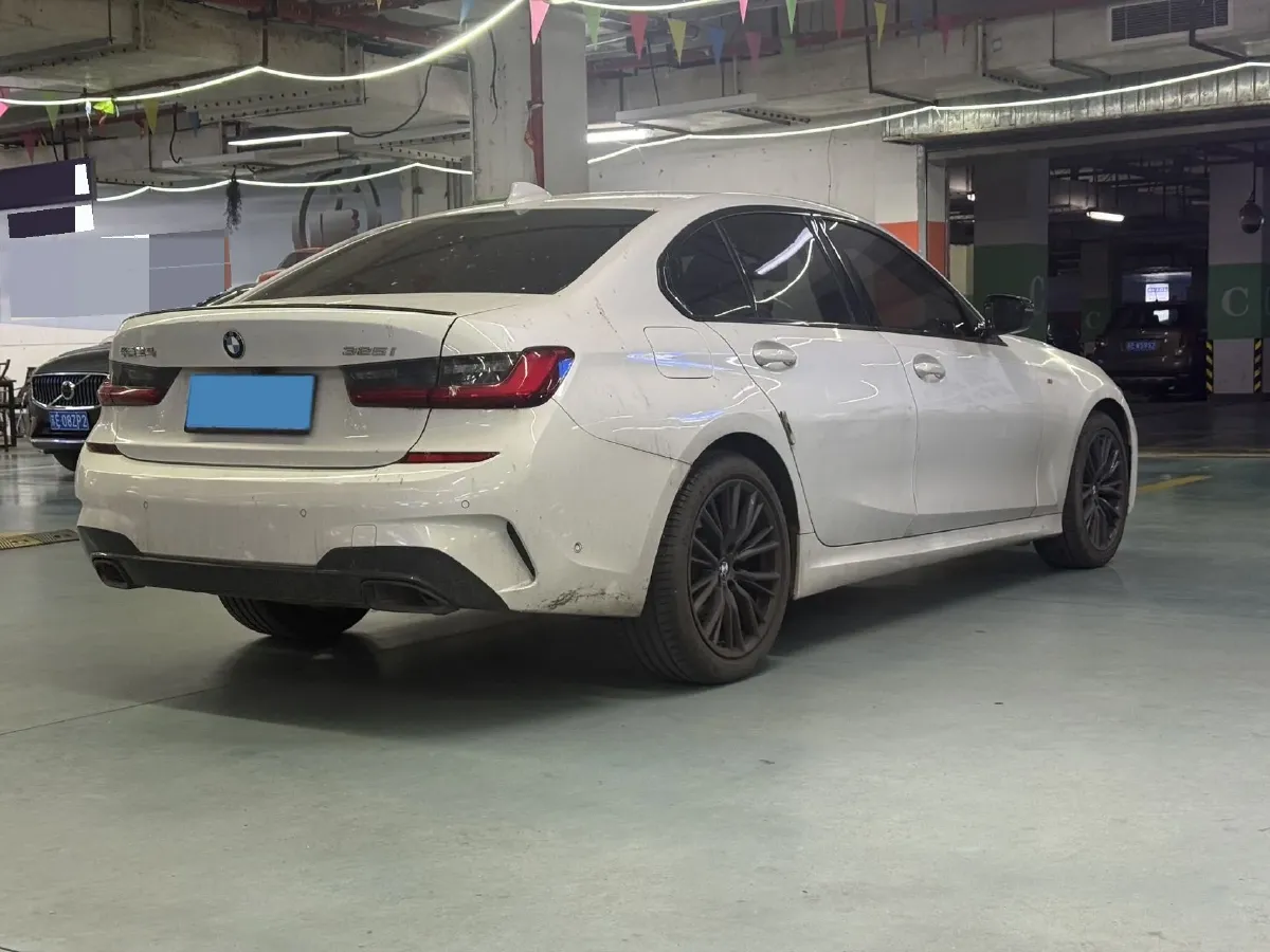 2021 BMW 3 Series 2.0T 184HP L4 8AT,autocango,china used car exporter,china ev exporter,chinese used car exporter,chinese used ev exporter