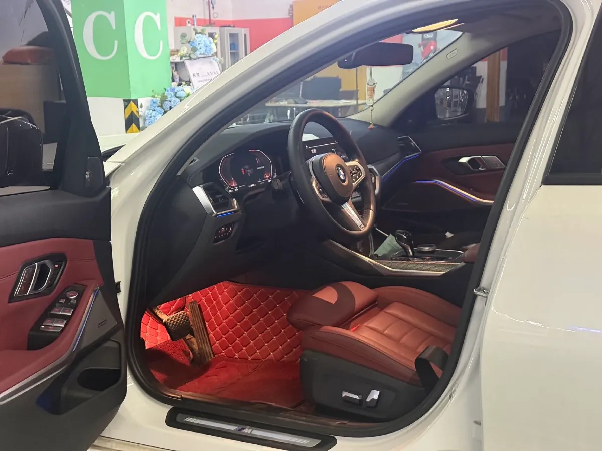 2021 BMW 3 Series 2.0T 184HP L4 8AT,autocango,china used car exporter,china ev exporter,chinese used car exporter,chinese used ev exporter