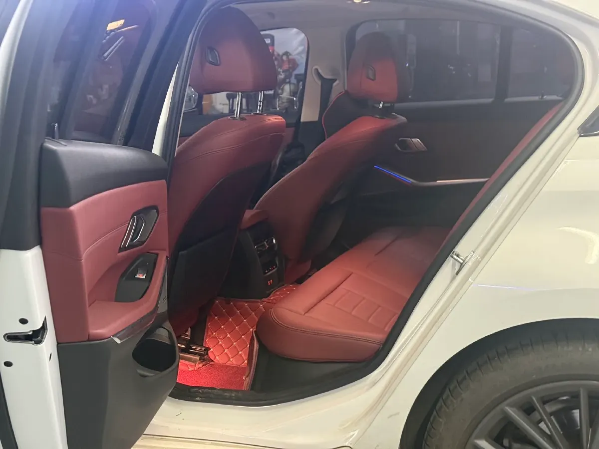 2021 BMW 3 Series 2.0T 184HP L4 8AT,autocango,china used car exporter,china ev exporter,chinese used car exporter,chinese used ev exporter