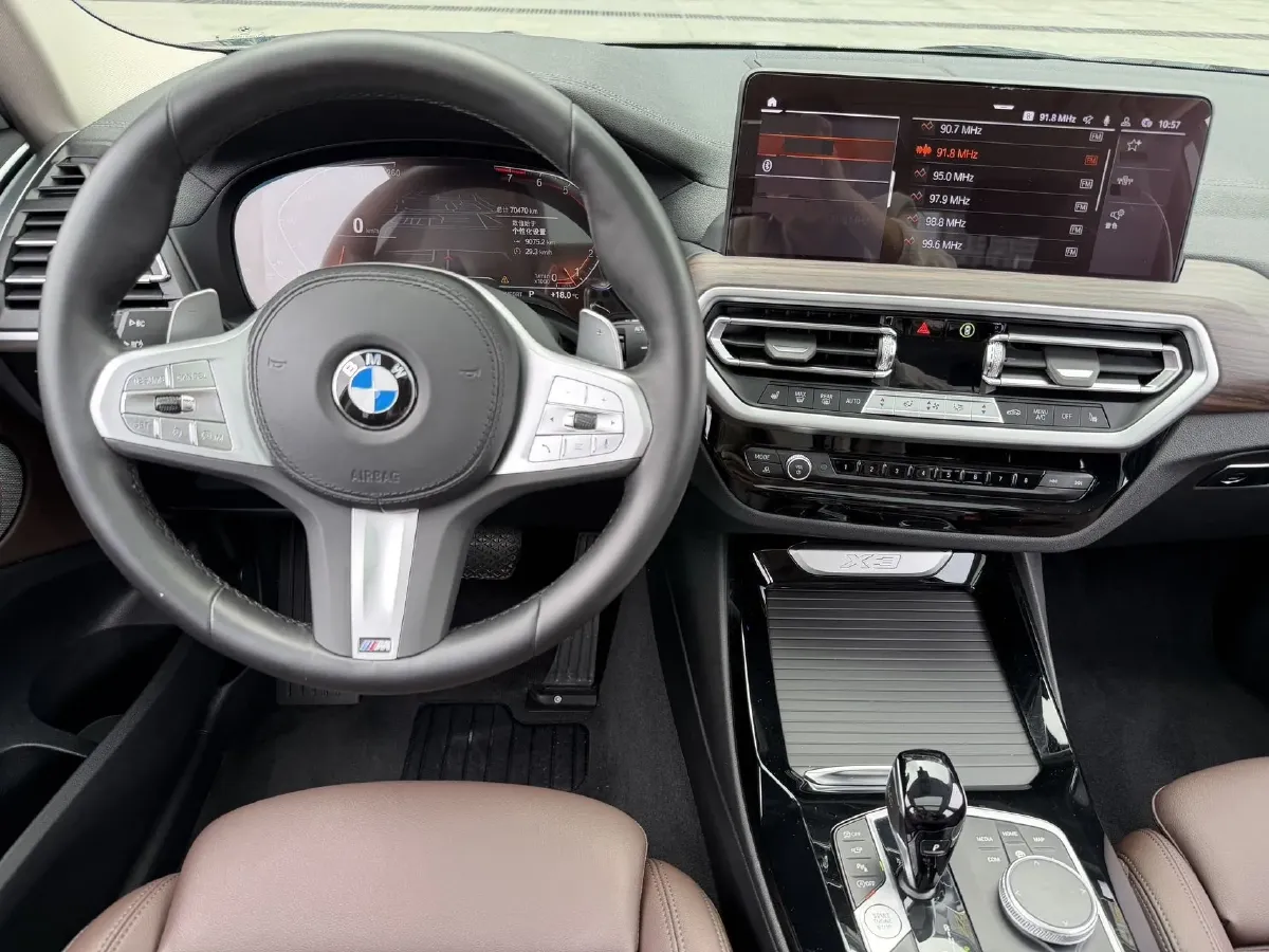 2022 BMW X3 2.0T 252HP L4 8AT,autocango,china used car exporter,china ev exporter,chinese used car exporter,chinese used ev exporter