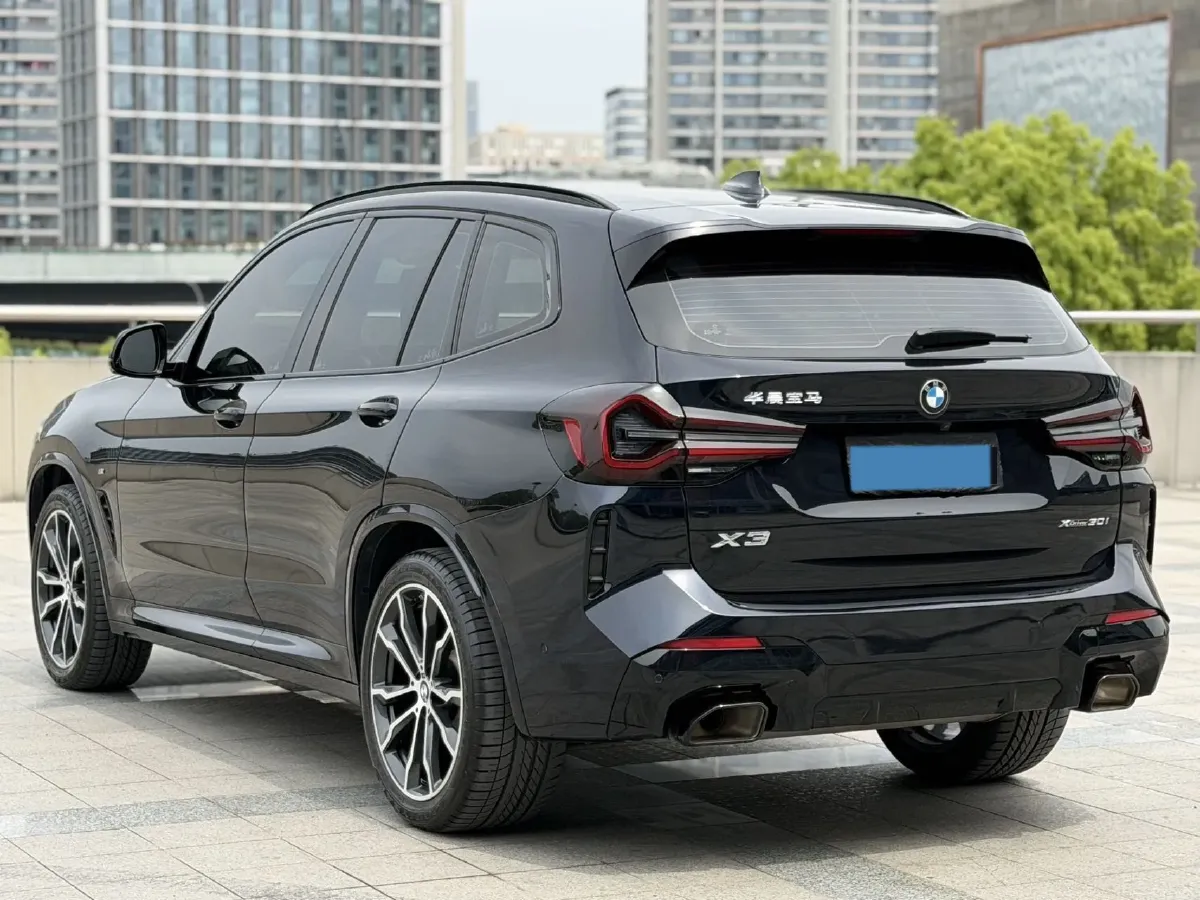 2022 BMW X3 2.0T 252HP L4 8AT,autocango,china used car exporter,china ev exporter,chinese used car exporter,chinese used ev exporter