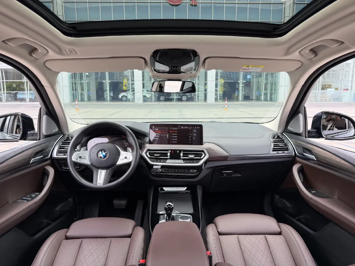 2022 BMW X3 2.0T 252HP L4 8AT,autocango,china used car exporter,china ev exporter,chinese used car exporter,chinese used ev exporter