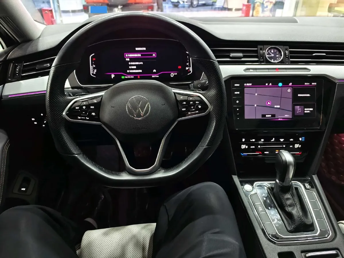 2023 Volkswagen Magotan 2.0T 186HP L4 7DCT,autocango,china used car exporter,china ev exporter,chinese used car exporter,chinese used ev exporter