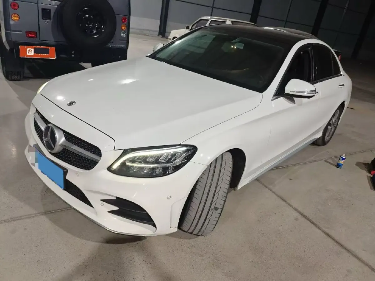 2020 Mercedes-Benz C Class 1.5T 184HP L4 9AT,autocango,china used car exporter,china ev exporter,chinese used car exporter,chinese used ev exporter