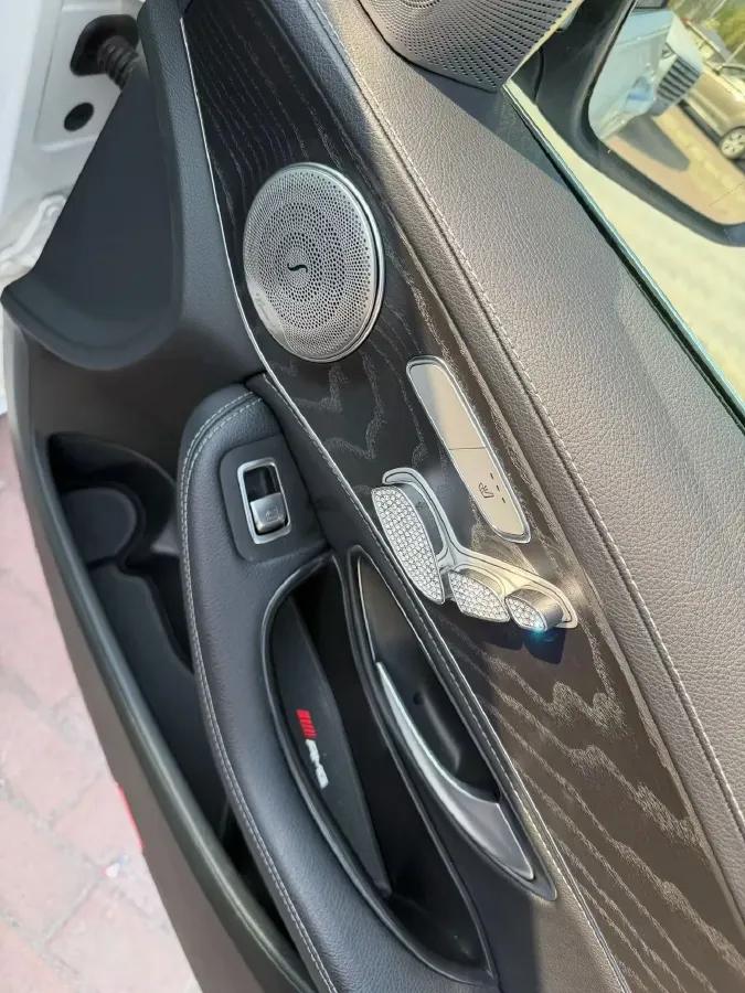 2020 Mercedes-Benz C Class 1.5T 184HP L4 9AT,autocango,china used car exporter,china ev exporter,chinese used car exporter,chinese used ev exporter