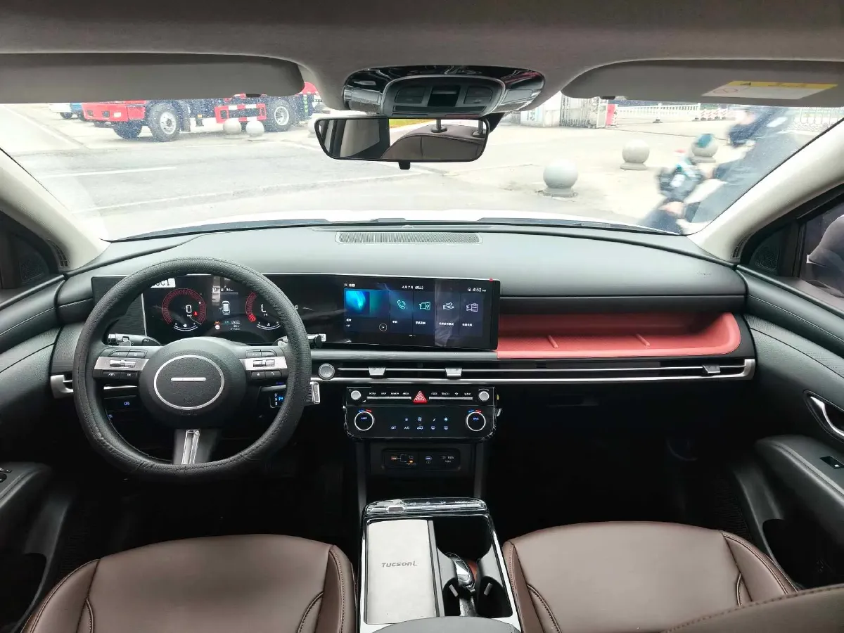 2025 Hyundai Tucson 1.5T 200HP L4 8AT,autocango,china used car exporter,china ev exporter,chinese used car exporter,chinese used ev exporter