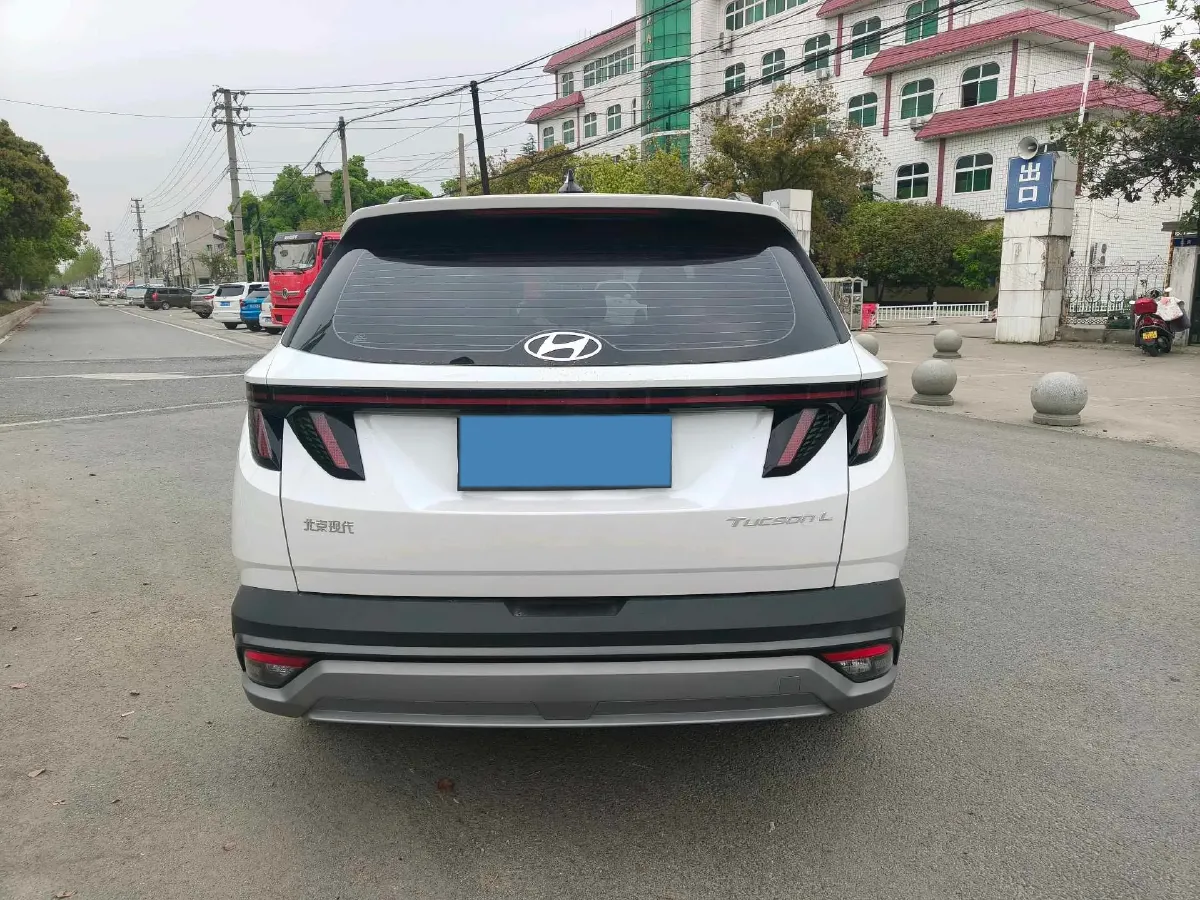 2025 Hyundai Tucson 1.5T 200HP L4 8AT,autocango,china used car exporter,china ev exporter,chinese used car exporter,chinese used ev exporter
