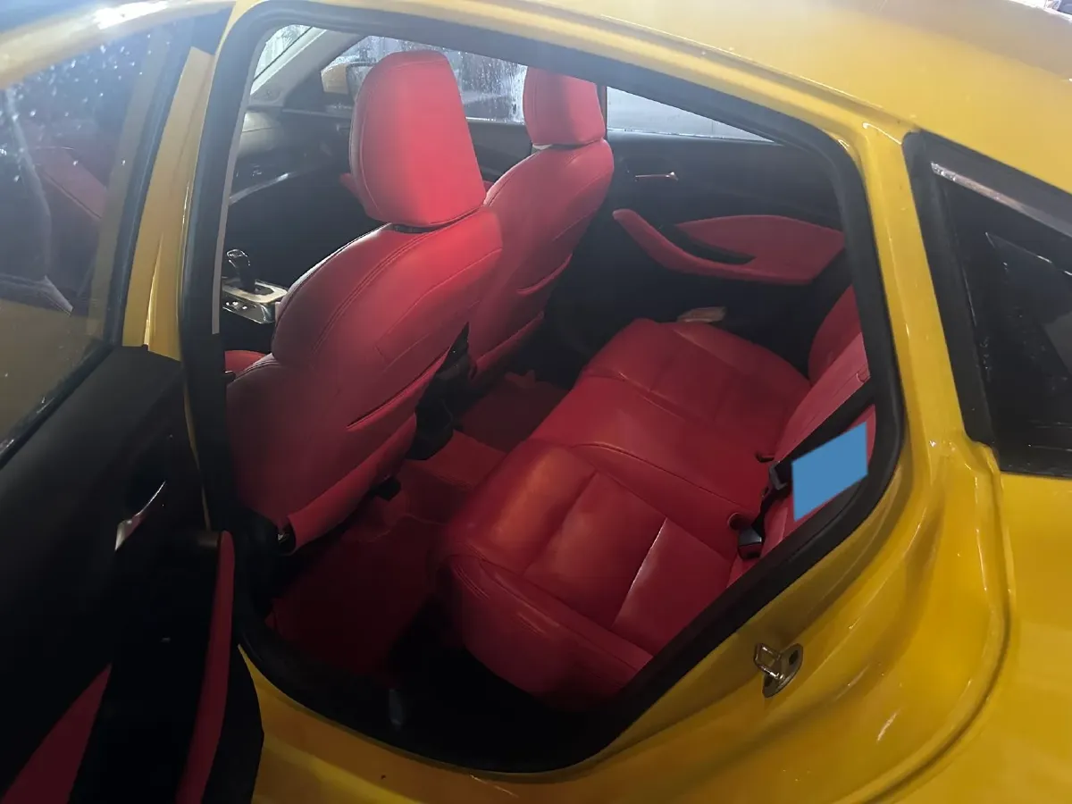 2021 MG 5 1.5T 173HP L4 7DCT,autocango,china used car exporter,china ev exporter,chinese used car exporter,chinese used ev exporter