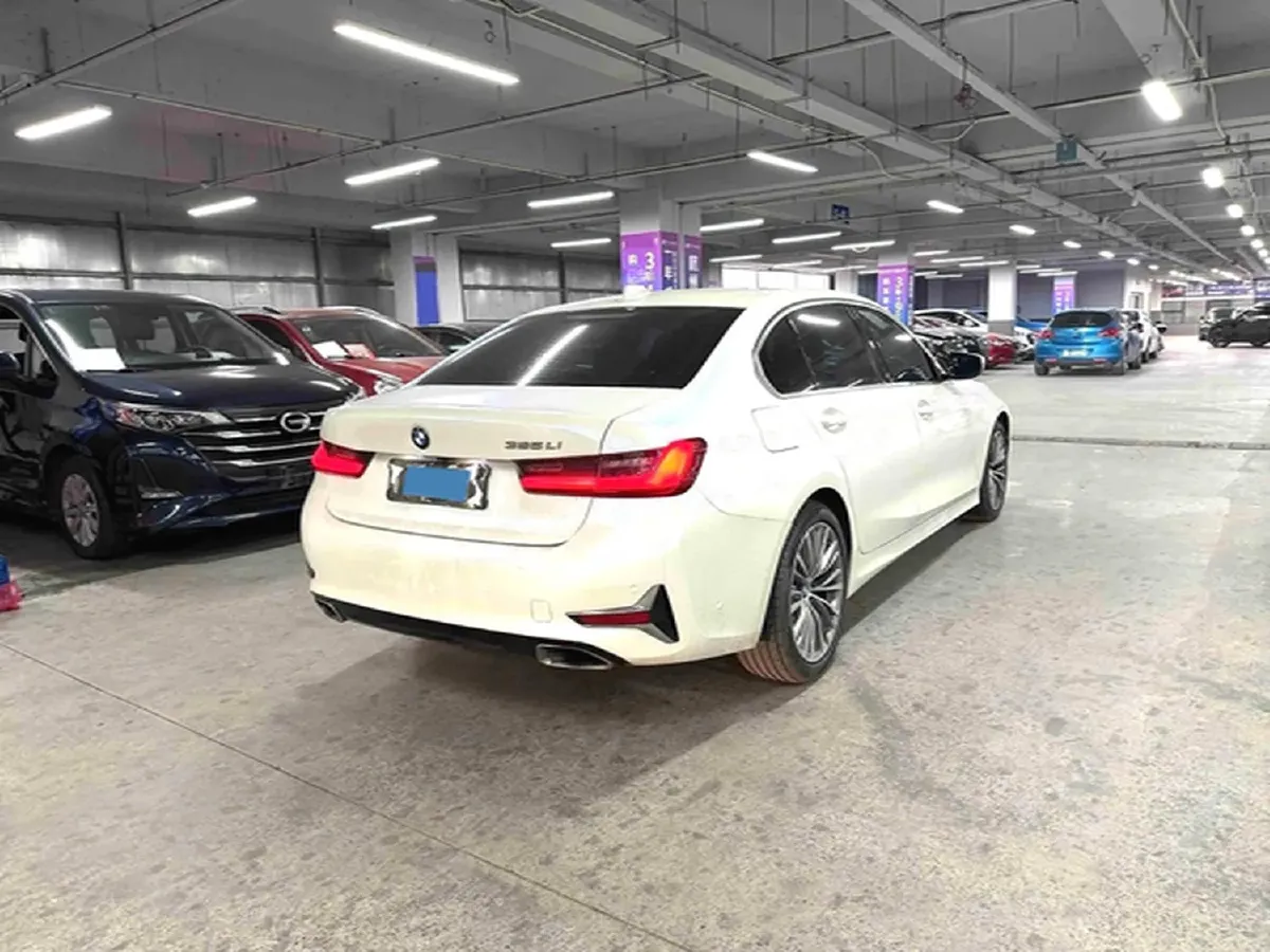 2020 BMW 3 Series 2.0T 184HP L4 8AT,autocango,china used car exporter,china ev exporter,chinese used car exporter,chinese used ev exporter