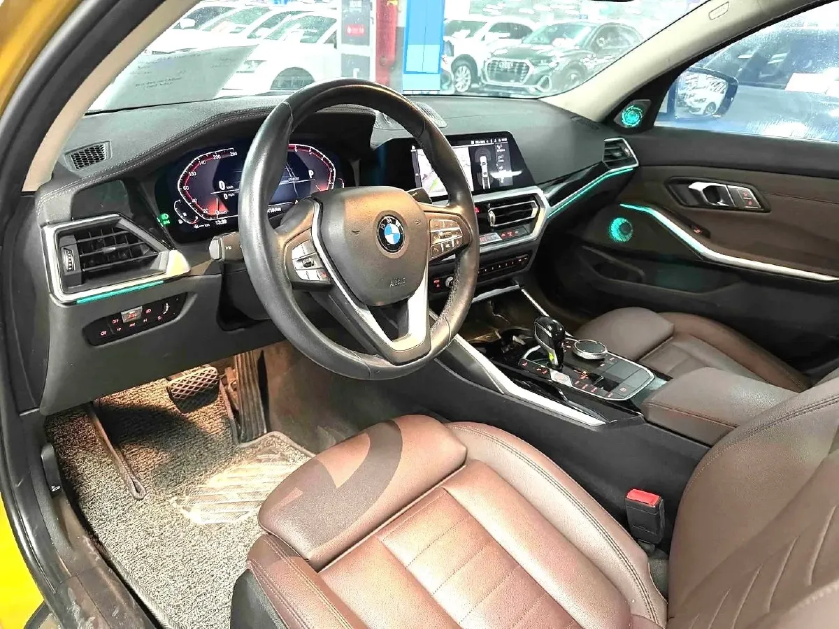 2020 BMW 3 Series 2.0T 184HP L4 8AT,autocango,china used car exporter,china ev exporter,chinese used car exporter,chinese used ev exporter