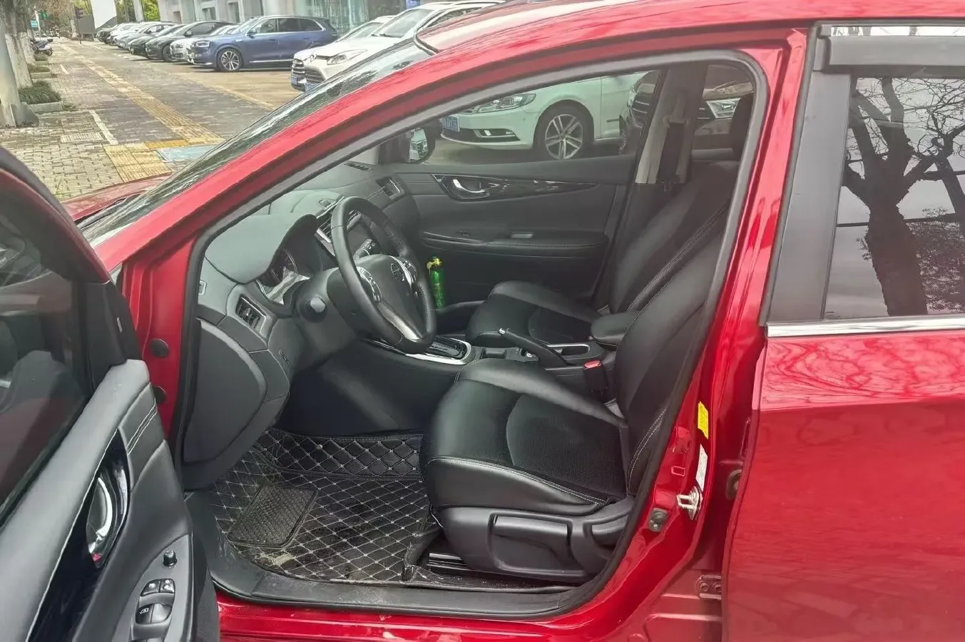 2020 Nissan Tiida 1.6L 126HP L4 CVT,autocango,china used car exporter,china ev exporter,chinese used car exporter,chinese used ev exporter