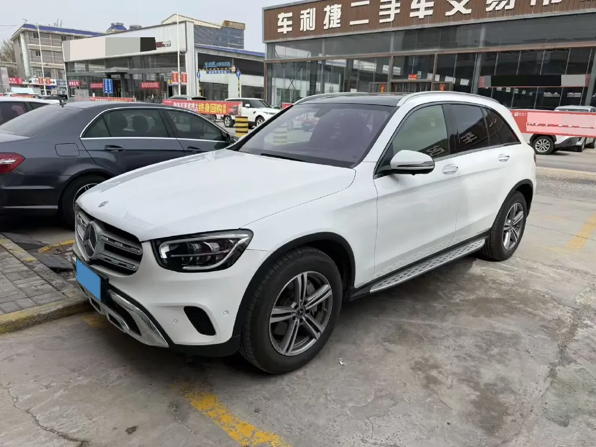 2021 Mercedes-Benz GLC Class 2.0T 197HP L4 9AT,autocango,china used car exporter,china ev exporter,chinese used car exporter,chinese used ev exporter