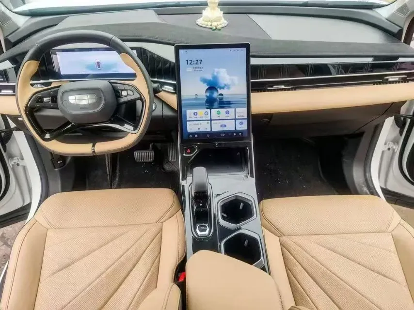 2023 Geely StarRay 1.5T 181HP L4 7DCT,autocango,china used car exporter,china ev exporter,chinese used car exporter,chinese used ev exporter