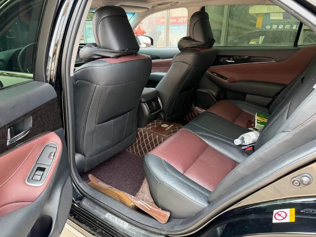 2018 Toyota Highlander 2.0T 220HP L4 6AT,autocango,china used car exporter,china ev exporter,chinese used car exporter,chinese used ev exporter