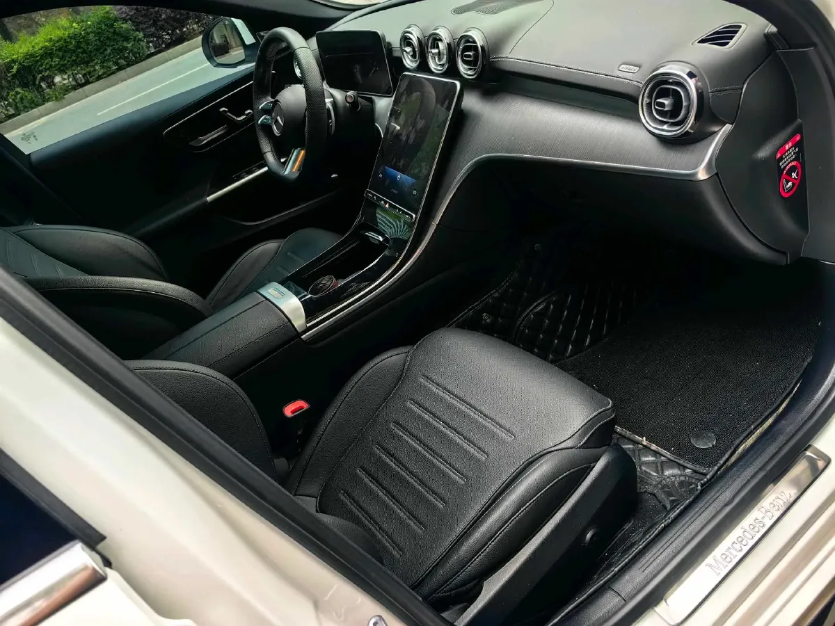 2024 Mercedes-Benz C Class 1.5T 204HP L4 9AT,autocango,china used car exporter,china ev exporter,chinese used car exporter,chinese used ev exporter