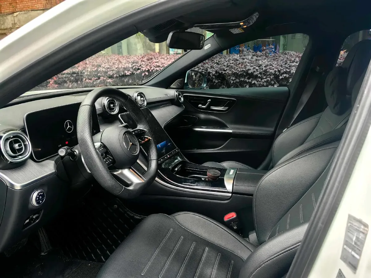 2024 Mercedes-Benz C Class 1.5T 204HP L4 9AT,autocango,china used car exporter,china ev exporter,chinese used car exporter,chinese used ev exporter