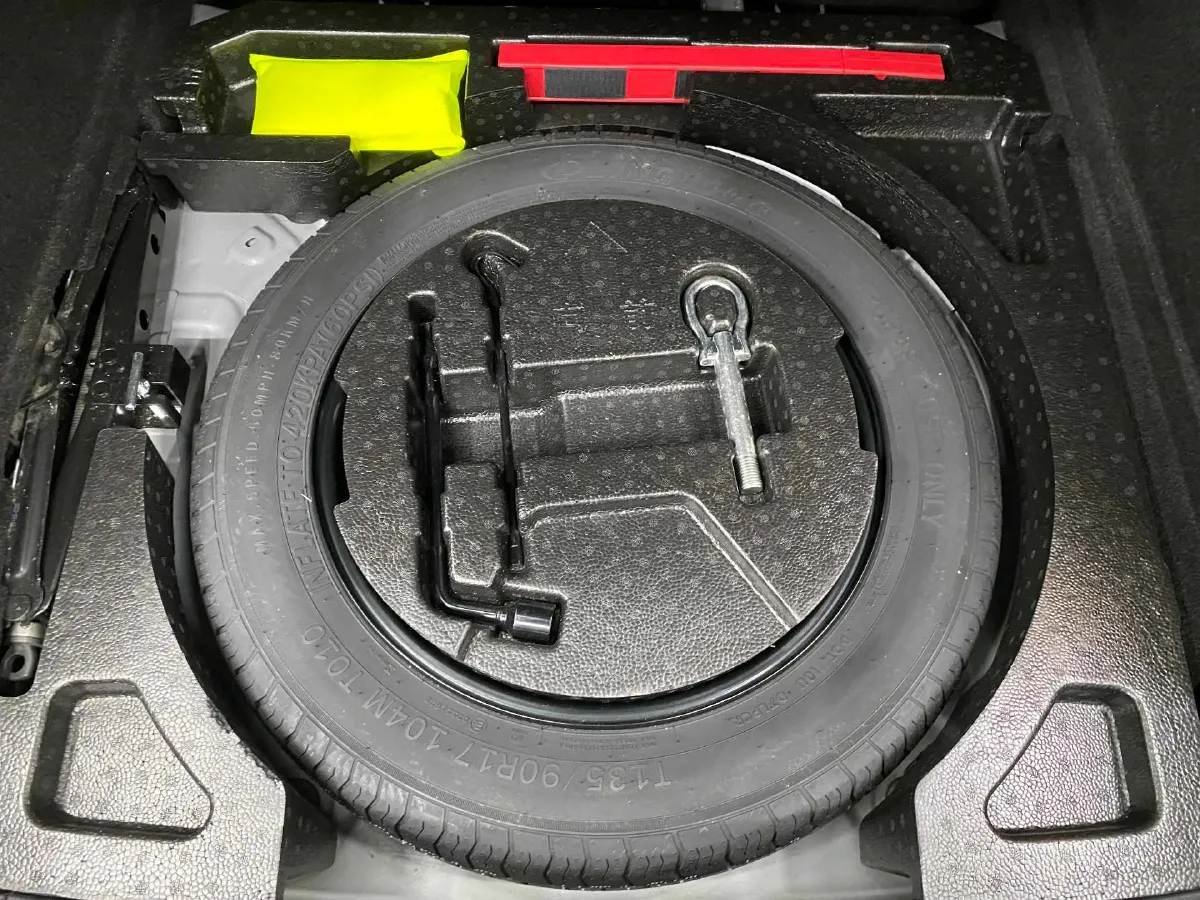 2022 Bestune B70S 2.0T 224HP L4 6AT,autocango,china used car exporter,china ev exporter,chinese used car exporter,chinese used ev exporter