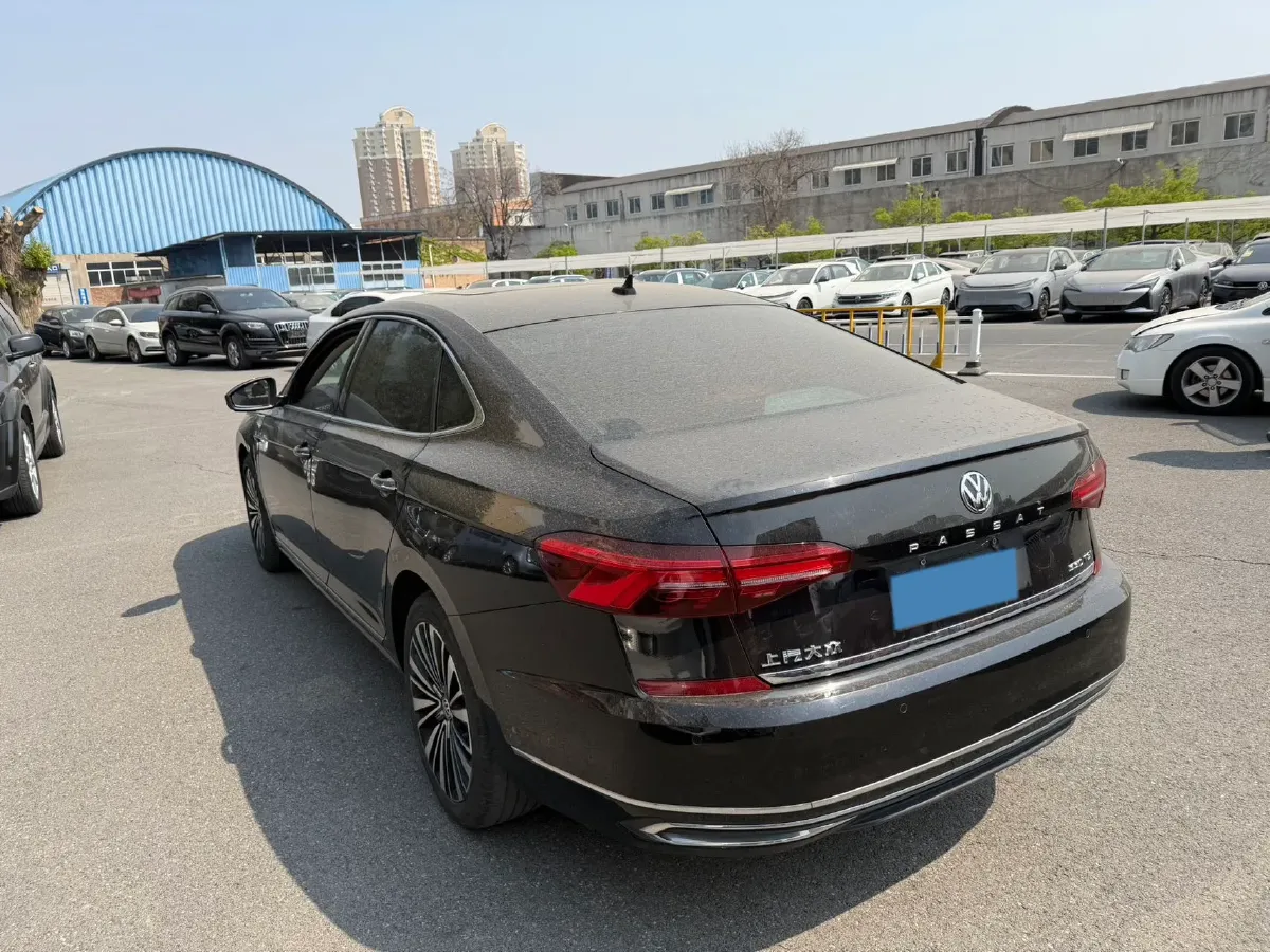 2020 Volkswagen Passat 2.0T 186HP L4 7DCT,autocango,china used car exporter,china ev exporter,chinese used car exporter,chinese used ev exporter