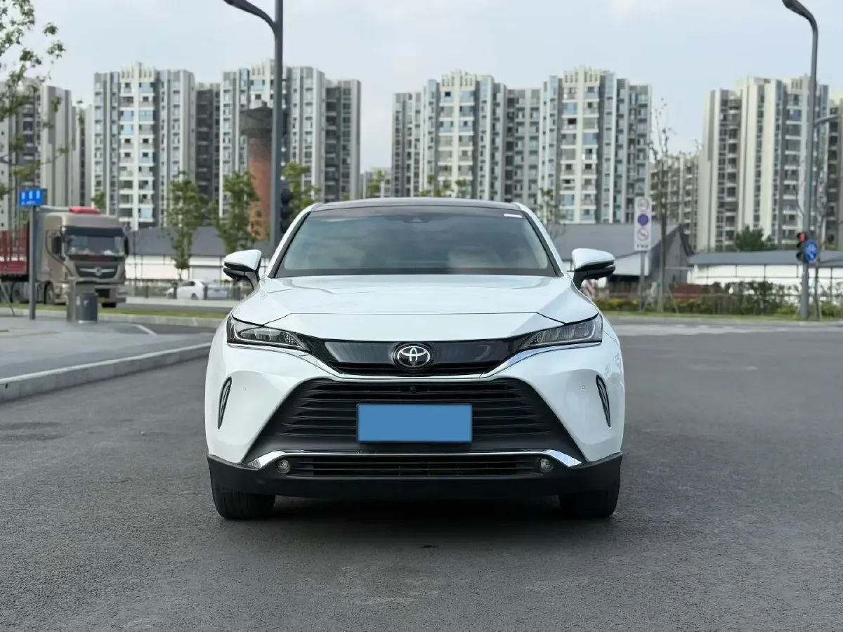 2022 Toyota Harrier 2.0L 171HP L4 CVT,autocango,china used car exporter,china ev exporter,chinese used car exporter,chinese used ev exporter