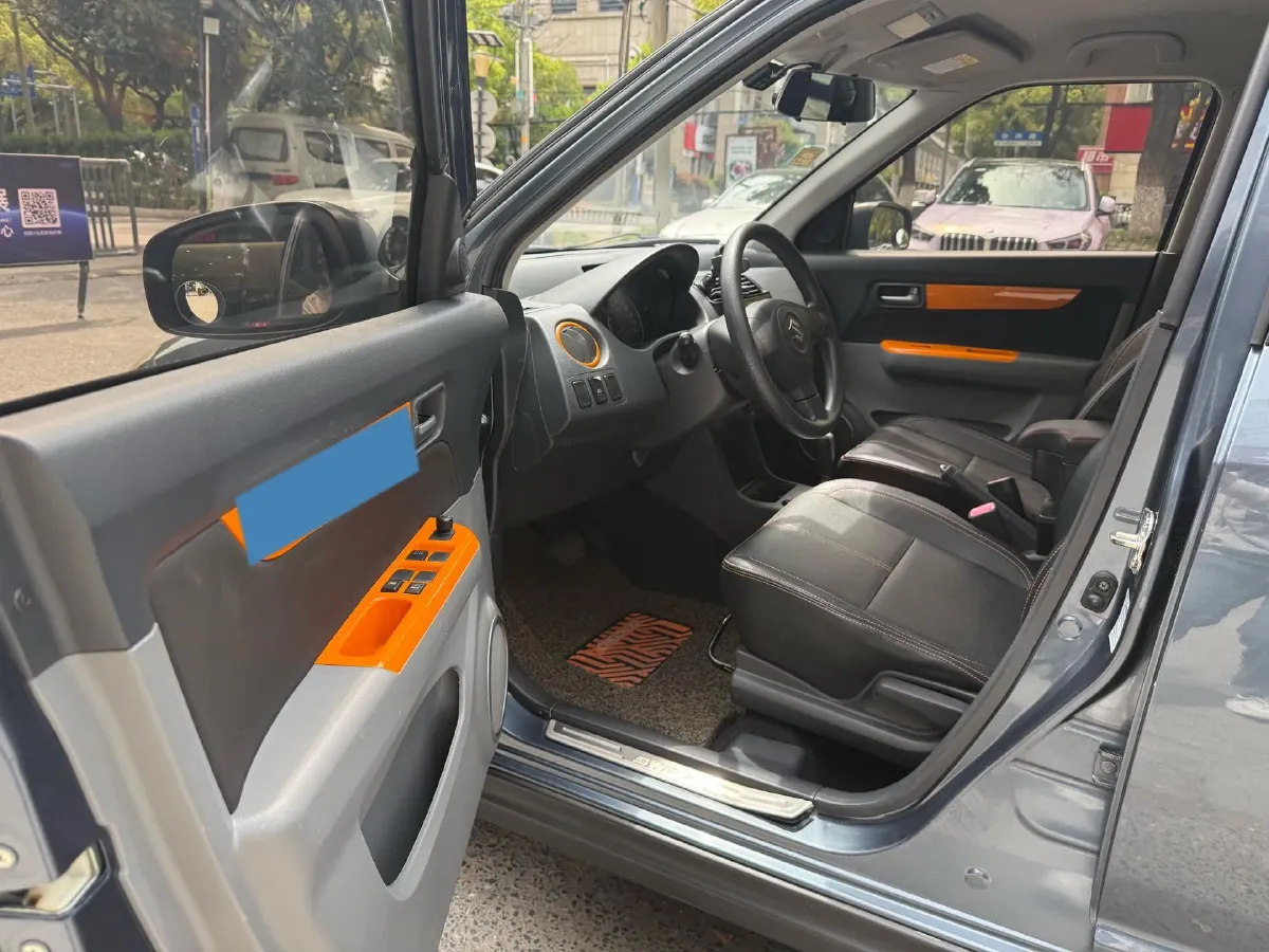 2016 Suzuki Swift 1.5L 103HP L4 4AT,autocango,china used car exporter,china ev exporter,chinese used car exporter,chinese used ev exporter