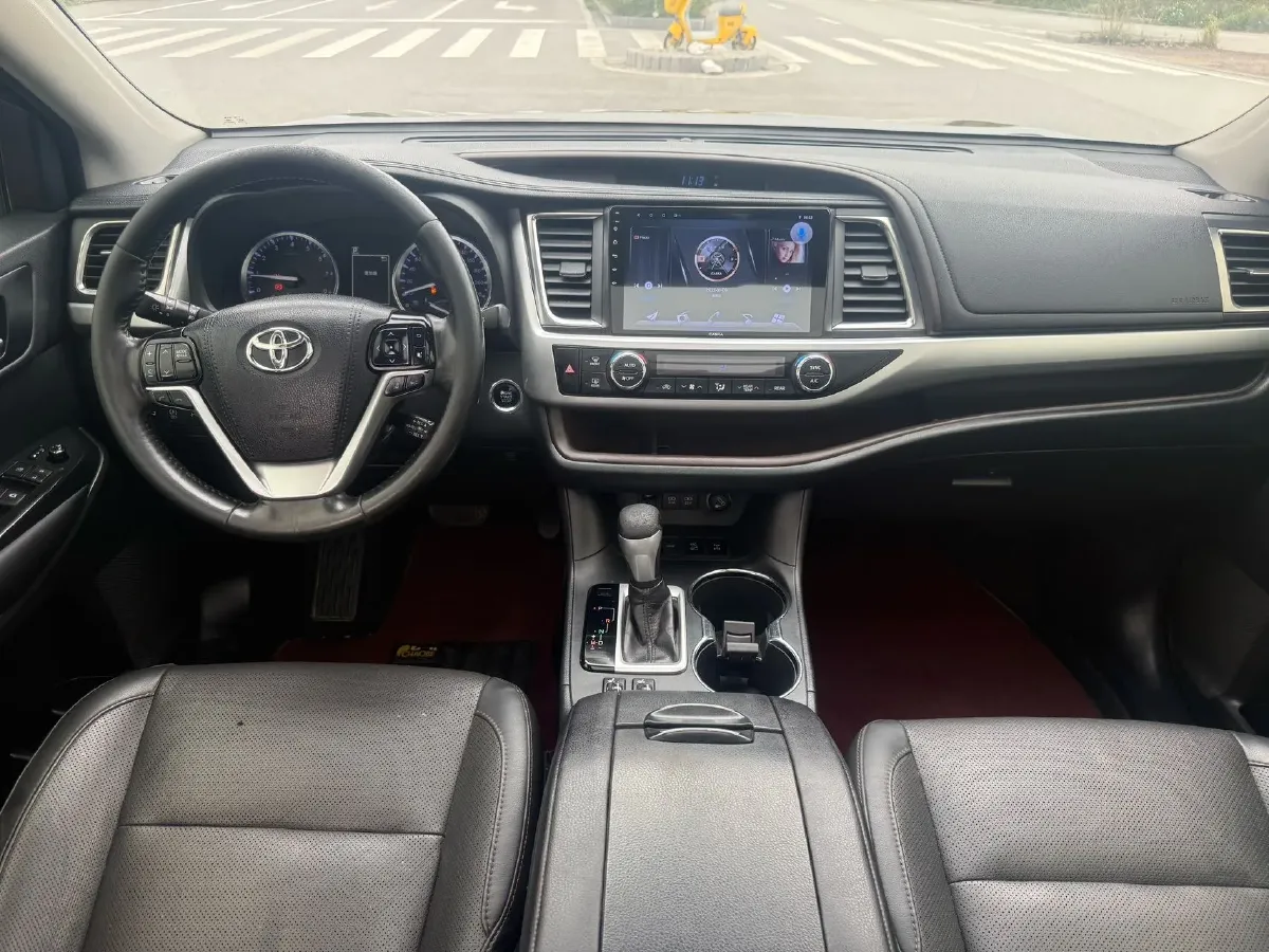2018 Toyota Highlander 2.0T 220HP L4 6AT,autocango,china used car exporter,china ev exporter,chinese used car exporter,chinese used ev exporter