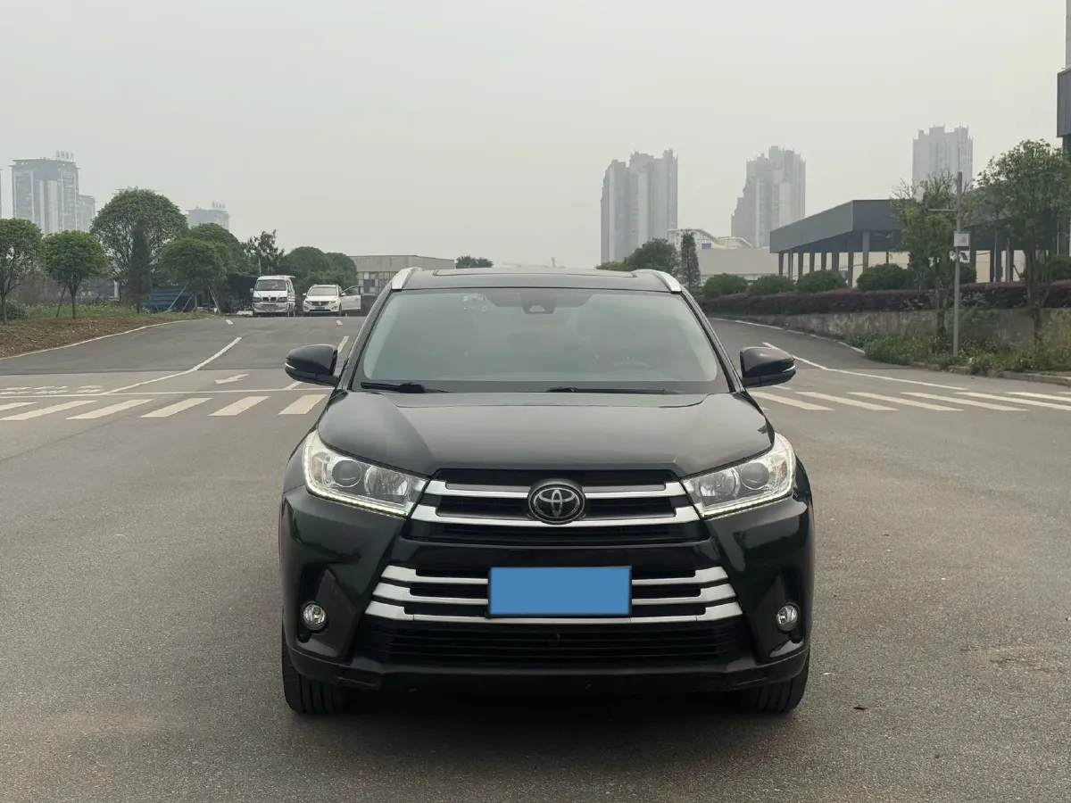 2018 Toyota Highlander 2.0T 220HP L4 6AT,autocango,china used car exporter,china ev exporter,chinese used car exporter,chinese used ev exporter