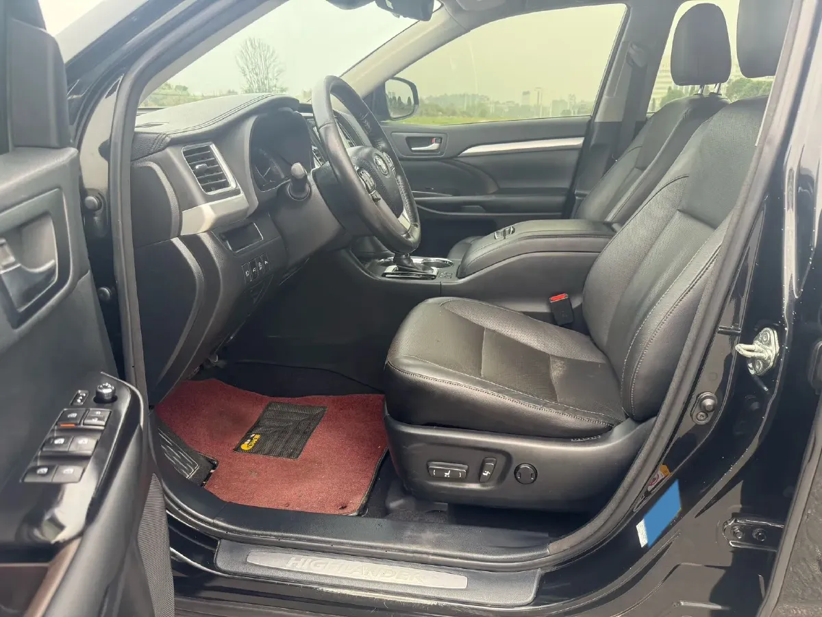 2018 Toyota Highlander 2.0T 220HP L4 6AT,autocango,china used car exporter,china ev exporter,chinese used car exporter,chinese used ev exporter