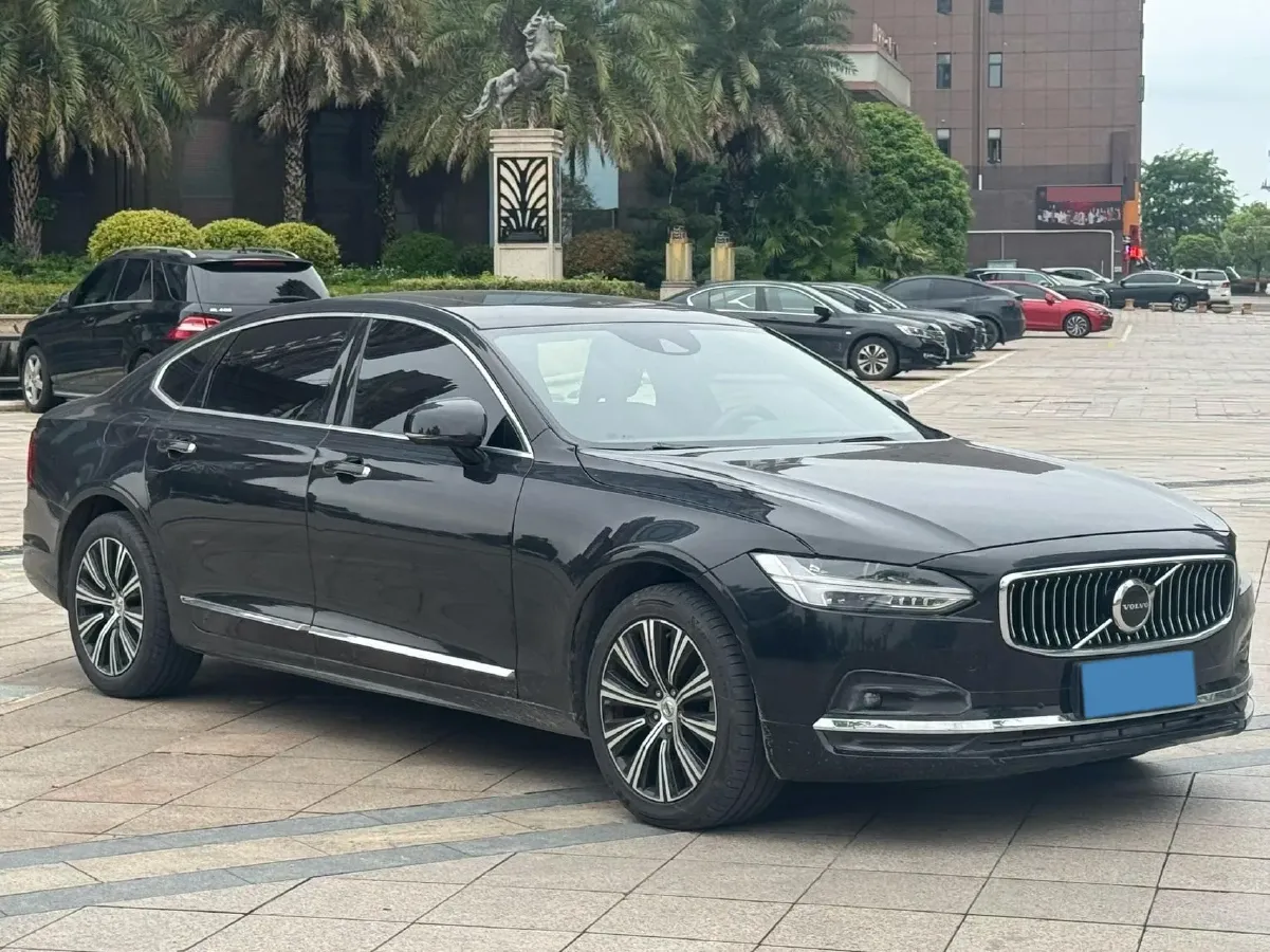 2021 Volvo S90 2.0T 250HP L4 8AT,autocango,china used car exporter,china ev exporter,chinese used car exporter,chinese used ev exporter