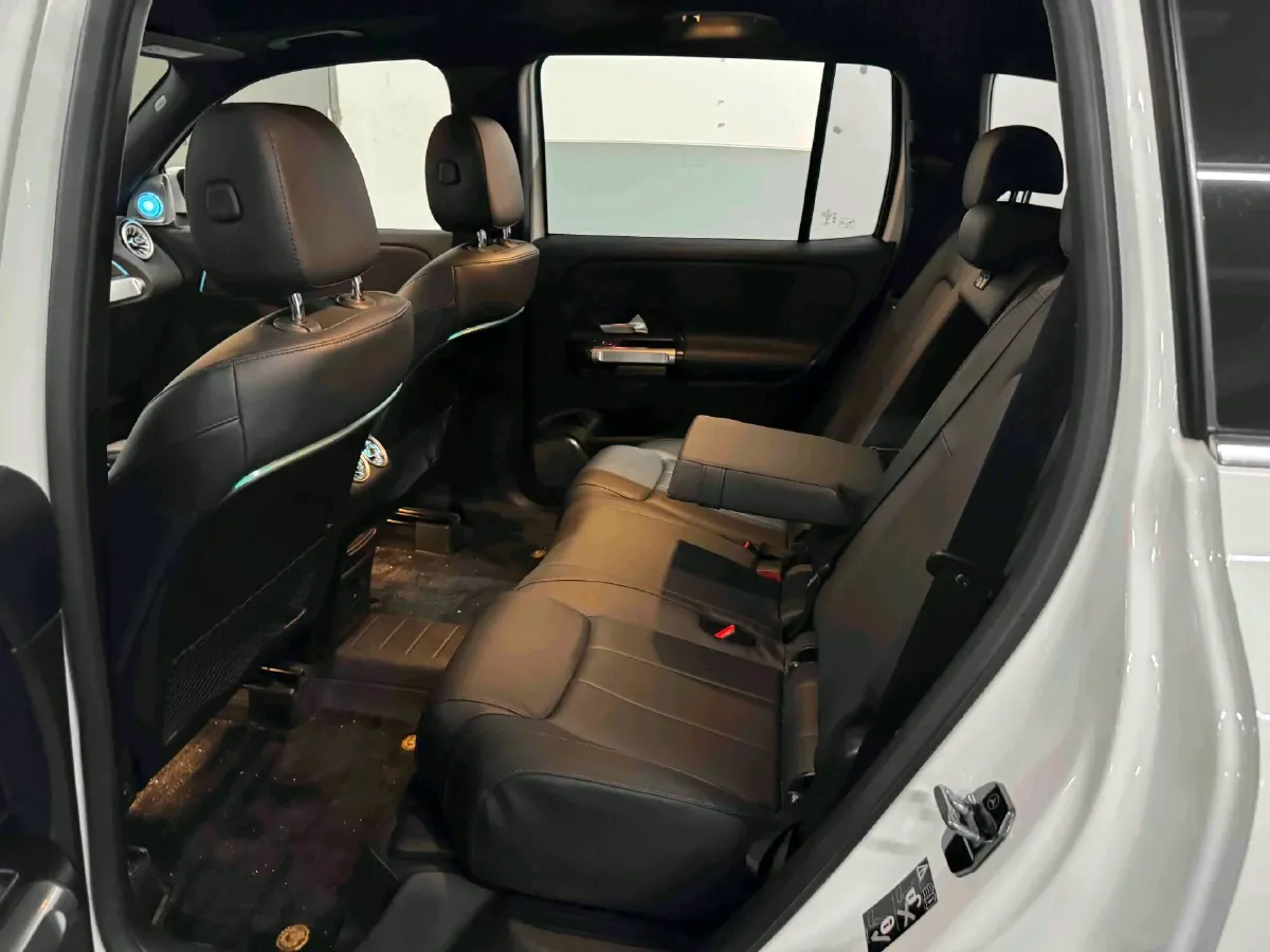 2022 Mercedes-Benz GLB Class 2.0T 190HP L4 8DCT,autocango,china used car exporter,china ev exporter,chinese used car exporter,chinese used ev exporter