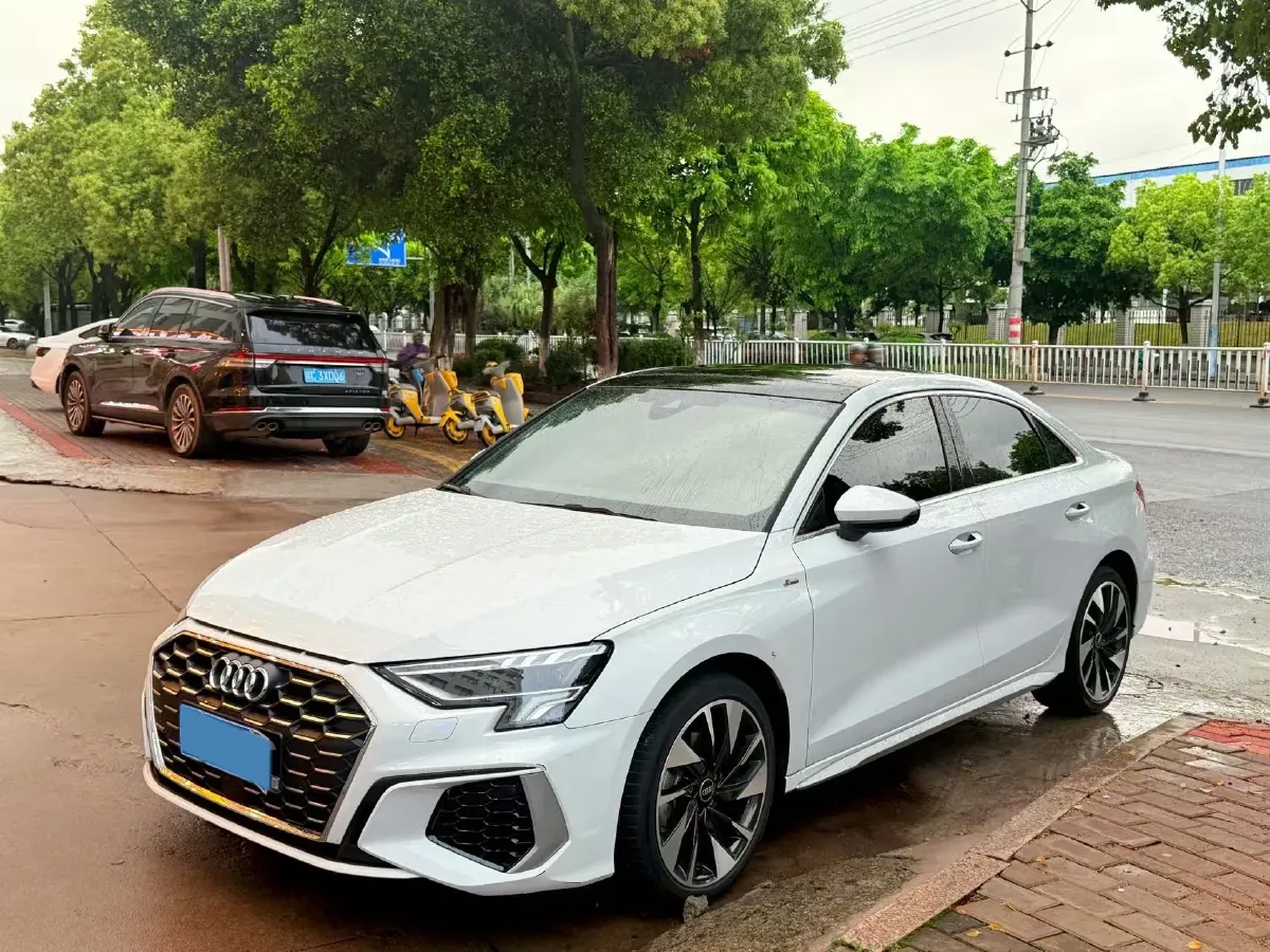 2022 Audi A3 1.4T 150HP L4 7DCT,autocango,china used car exporter,china ev exporter,chinese used car exporter,chinese used ev exporter