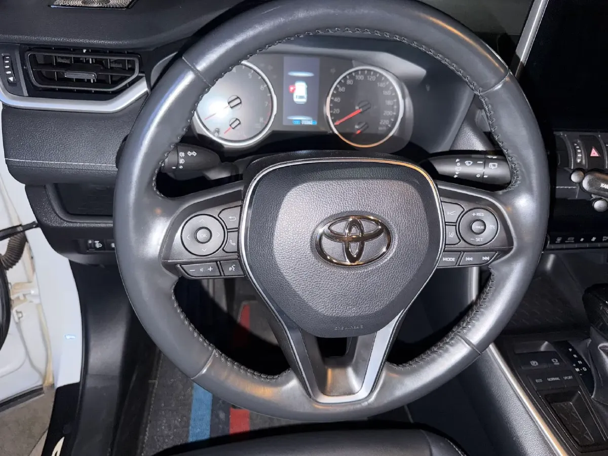 2020 Toyota Wildlander 2.0L 171HP L4 CVT,autocango,china used car exporter,china ev exporter,chinese used car exporter,chinese used ev exporter