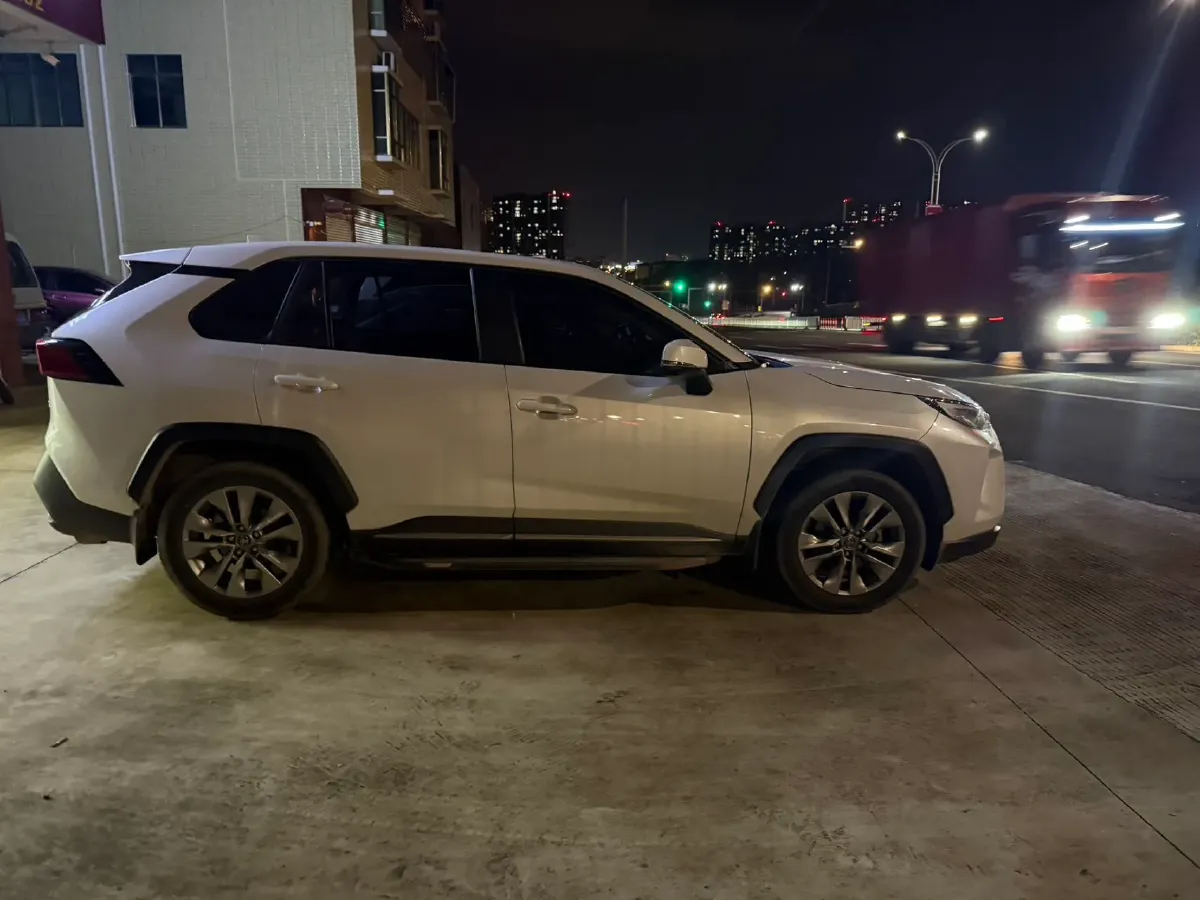 2020 Toyota Wildlander 2.0L 171HP L4 CVT,autocango,china used car exporter,china ev exporter,chinese used car exporter,chinese used ev exporter