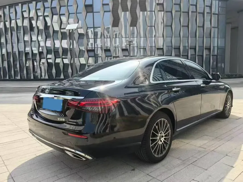 2021 Mercedes-Benz E Class 2.0T 197HP L4 9AT,autocango,china used car exporter,china ev exporter,chinese used car exporter,chinese used ev exporter