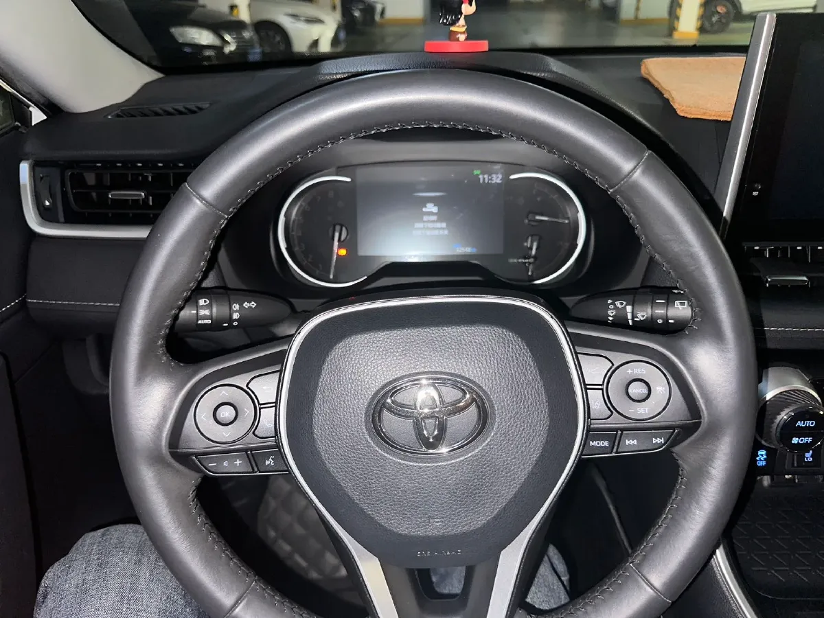 2022 Toyota RAV4 2.0L 171HP L4 CVT,autocango,china used car exporter,china ev exporter,chinese used car exporter,chinese used ev exporter