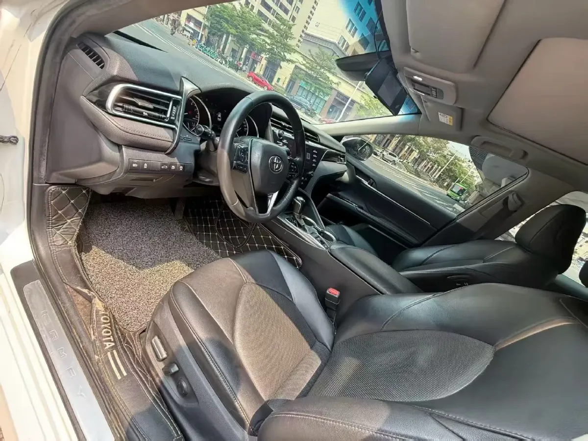 2018 Toyota Camry 2.5L 209HP L4 8AT,autocango,china used car exporter,china ev exporter,chinese used car exporter,chinese used ev exporter