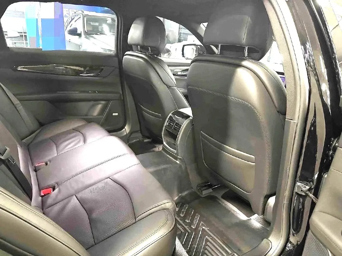 2022 Cadillac CT6 2.0T 237HP L4 10AT,autocango,china used car exporter,china ev exporter,chinese used car exporter,chinese used ev exporter