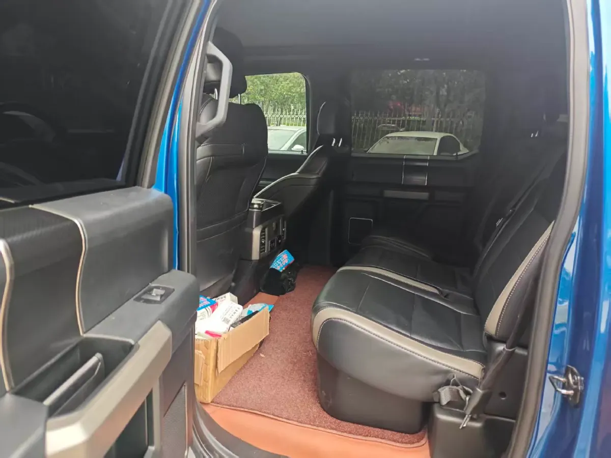 2017 Mercedes-Benz R Class 3.0T 272HP V6 7AT,autocango,china used car exporter,china ev exporter,chinese used car exporter,chinese used ev exporter