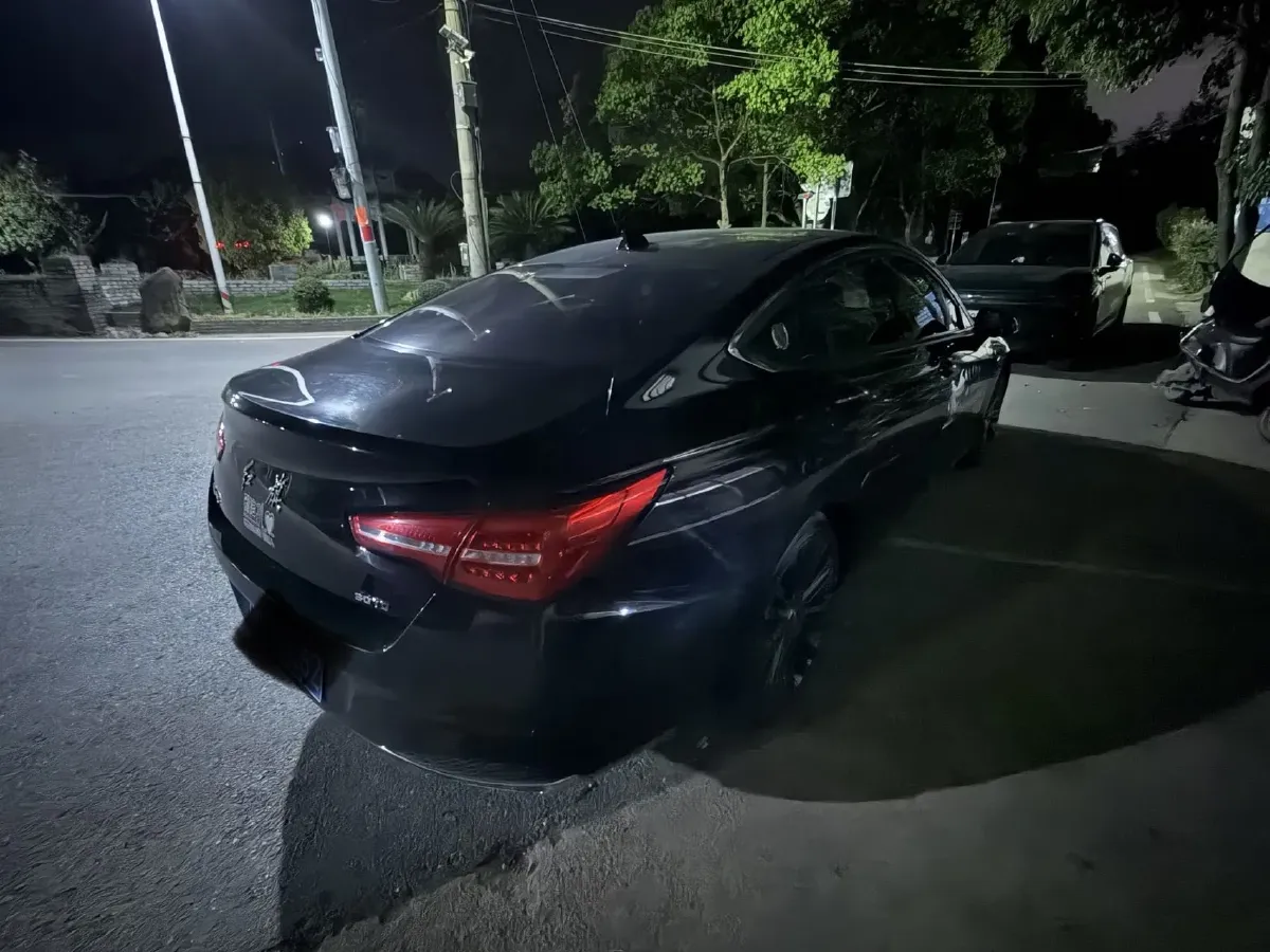 2019 HongQi H5 1.8T 180HP L4 6AT,autocango,china used car exporter,china ev exporter,chinese used car exporter,chinese used ev exporter