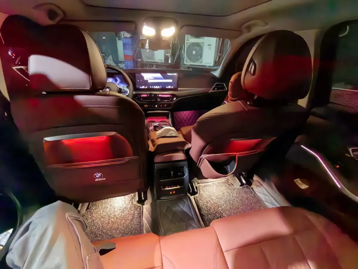 2025 BMW 3 Series 2.0T 245HP L4 8AT,autocango,china used car exporter,china ev exporter,chinese used car exporter,chinese used ev exporter